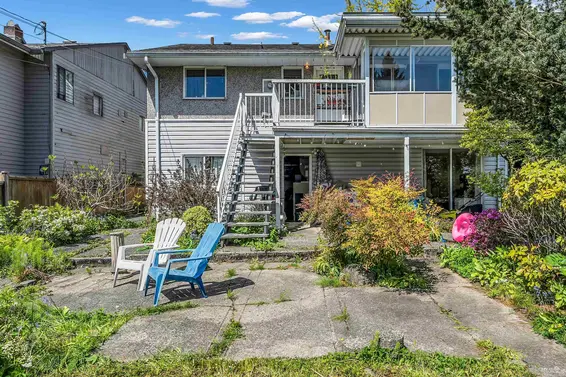 215 West 28th Street, North Vancouver For Sale - image 29