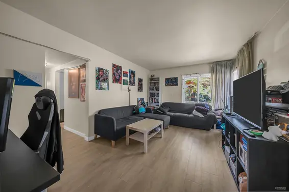 215 West 28th Street, North Vancouver For Sale - image 6