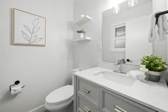 4593 Cliffmont Road, North Vancouver For Sale - image 16