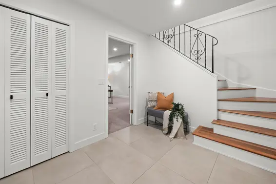 4593 Cliffmont Road, North Vancouver For Sale - image 19