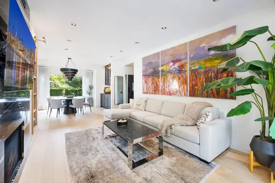 1018 West 19th Street, North Vancouver For Sale - image 6