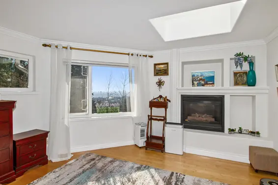3866 Michener Way, North Vancouver For Sale - image 19