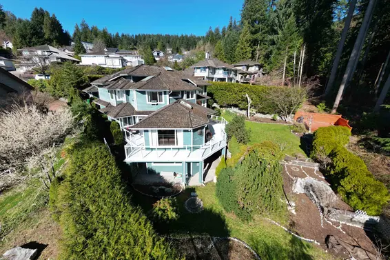 3866 Michener Way, North Vancouver For Sale - image 30
