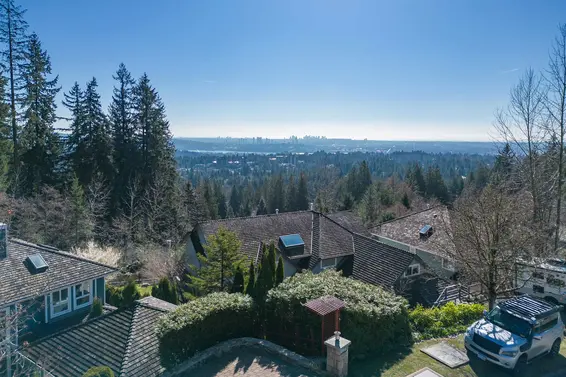 3866 Michener Way, North Vancouver For Sale - image 33