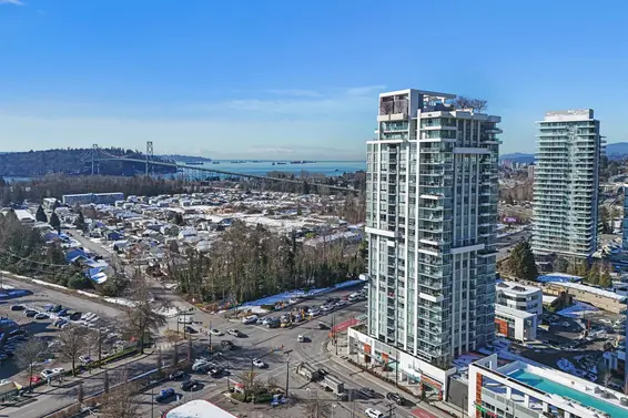 802 1632 Lions Gate Lane, North Vancouver