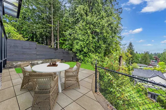 1033 Prospect Avenue, North Vancouver For Sale - image 13
