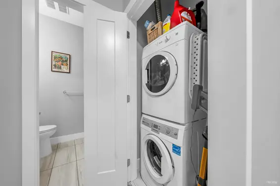 1033 Prospect Avenue, North Vancouver For Sale - image 18