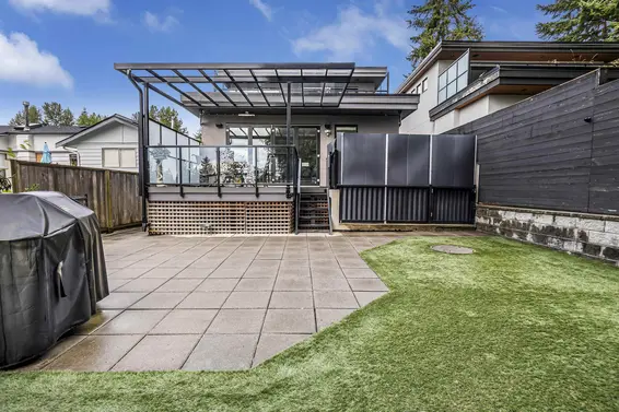 1033 Prospect Avenue, North Vancouver For Sale - image 40