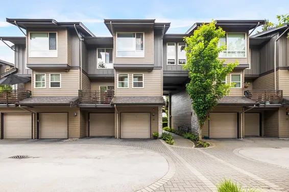 10 897 Premier Street, North Vancouver For Sale - image 22