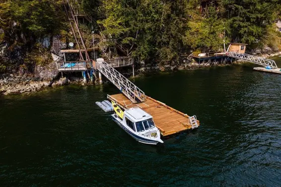 305 Sasamat Lane, North Vancouver For Sale - image 3