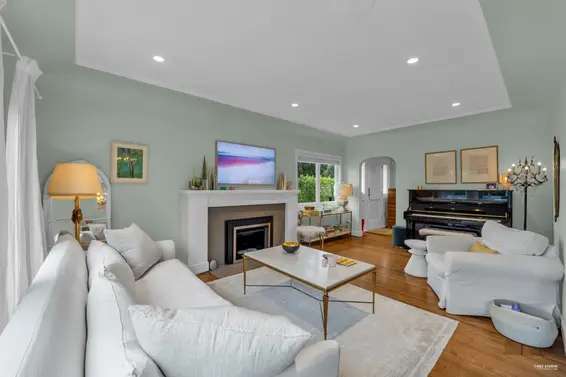 1220 Braeside Street, West Vancouver