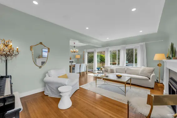 1220 Braeside Street, West Vancouver For Sale - image 2