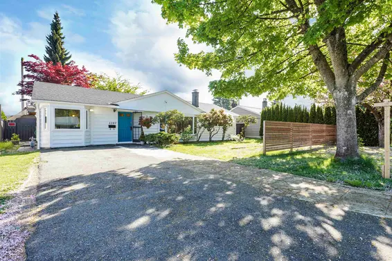 1287 West 15th Street, North Vancouver For Sale - image 4