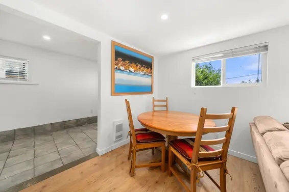 803 Calverhall Street, North Vancouver For Sale - image 23