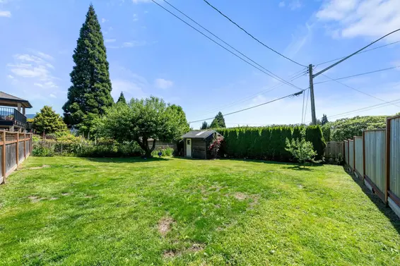 803 Calverhall Street, North Vancouver For Sale - image 30