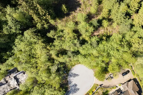 2307 Kadlec Court, West Vancouver For Sale - image 8