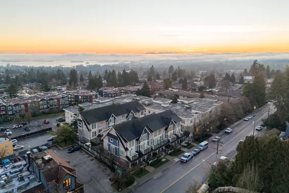 2 115 West Queens Road, North Vancouver For Sale - image 23