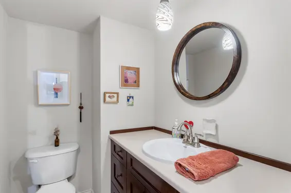 201 308 West 2nd Street, North Vancouver For Sale - image 12