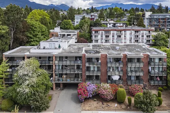 310 360 East 2nd Street, North Vancouver For Sale - image 2