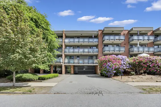 310 360 East 2nd Street, North Vancouver For Sale - image 4