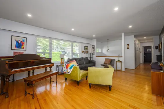 3342 Fromme Road, North Vancouver For Sale - image 13