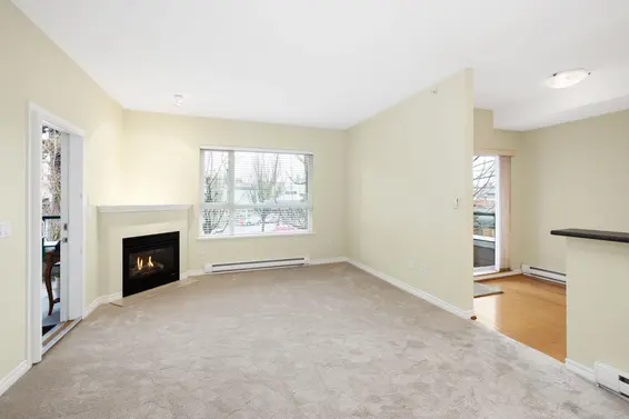 205 3151 Connaught Crescent, North Vancouver For Sale - image 2