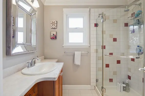 1225 Adderley Street, North Vancouver For Sale - image 20