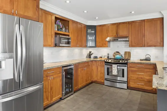 1225 Adderley Street, North Vancouver For Sale - image 7