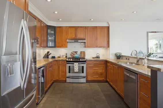 1225 Adderley Street, North Vancouver For Sale - image 8