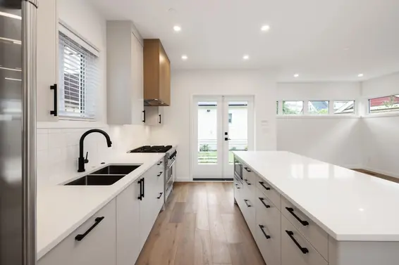 608 East 9Th Street, North Vancouver For Sale - image 16