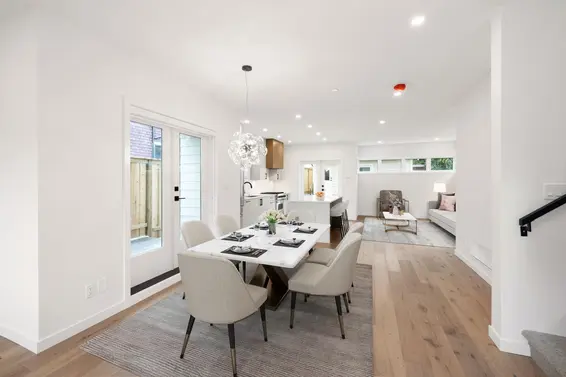 608 East 9Th Street, North Vancouver For Sale - image 3