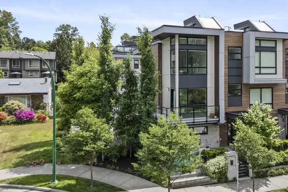 7 856 Orwell Street, North Vancouver