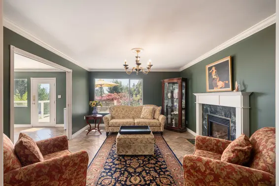 3897 Bayridge Avenue, West Vancouver For Sale - image 17