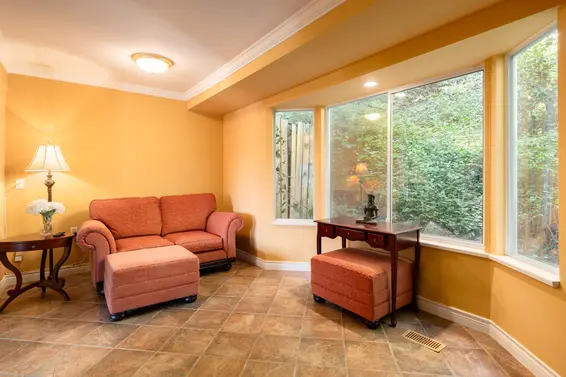 3897 Bayridge Avenue, West Vancouver For Sale - image 18