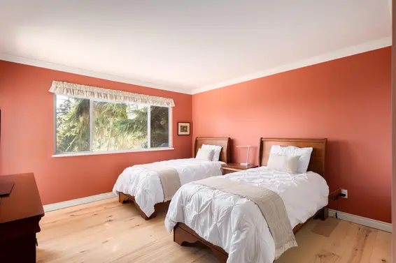 3897 Bayridge Avenue, West Vancouver For Sale - image 26