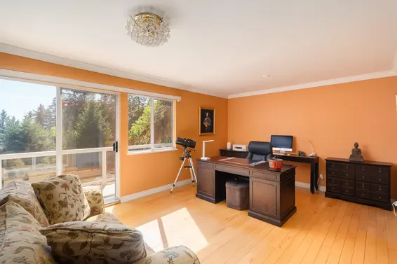 3897 Bayridge Avenue, West Vancouver For Sale - image 28