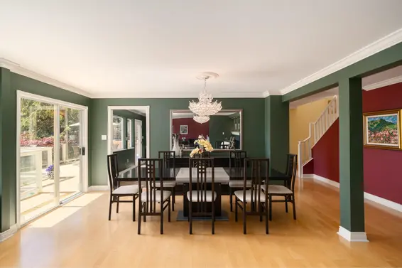 3897 Bayridge Avenue, West Vancouver For Sale - image 9