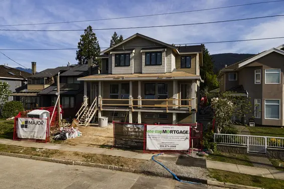 258 East 21st Street, North Vancouver For Sale - image 1