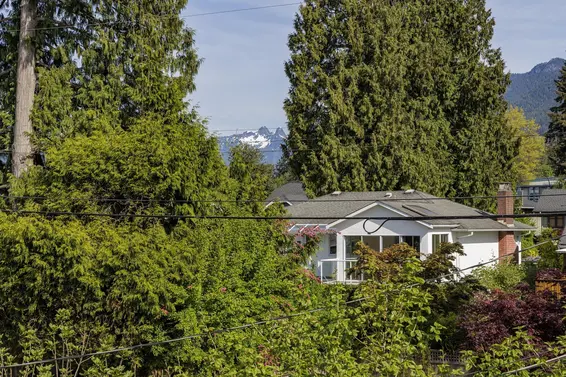 258 East 21st Street, North Vancouver For Sale - image 33