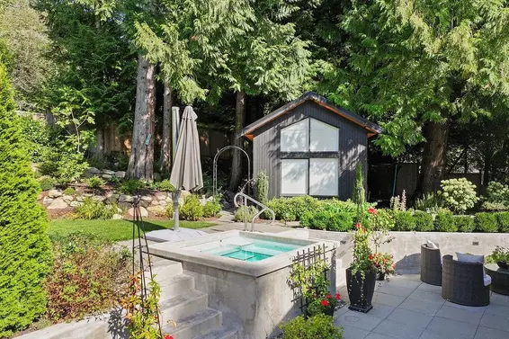 4645 Caulfeild Drive, West Vancouver For Sale - image 29