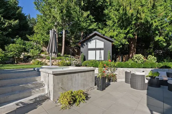 4645 Caulfeild Drive, West Vancouver For Sale - image 34