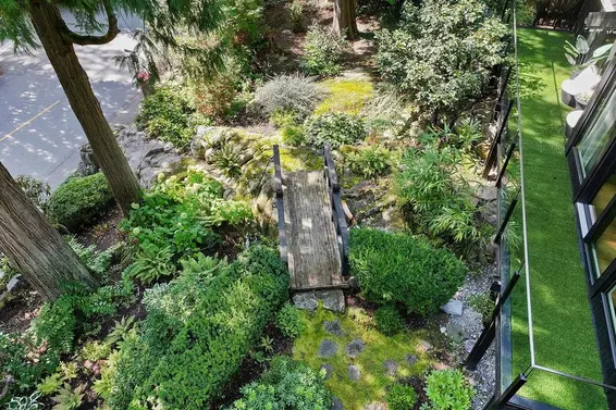 4645 Caulfeild Drive, West Vancouver For Sale - image 39