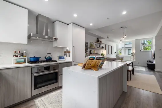 238 2060 Curling Road, North Vancouver For Sale - image 5
