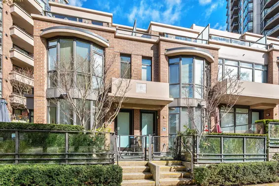 168 West 1st Street, North Vancouver