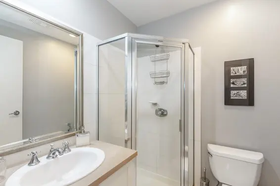 168 West 1st Street, North Vancouver For Sale - image 11