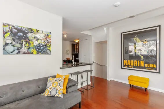 168 West 1st Street, North Vancouver For Sale - image 2