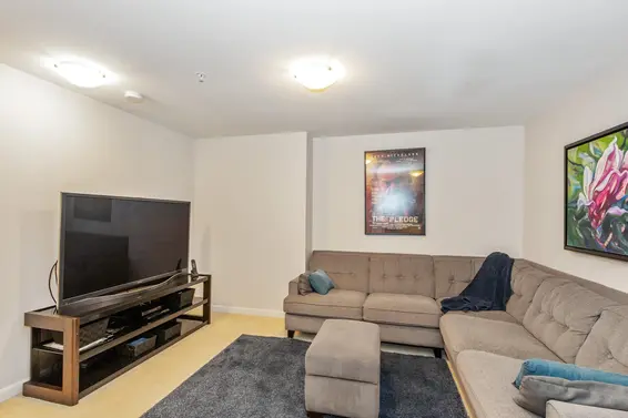 168 West 1st Street, North Vancouver For Sale - image 22