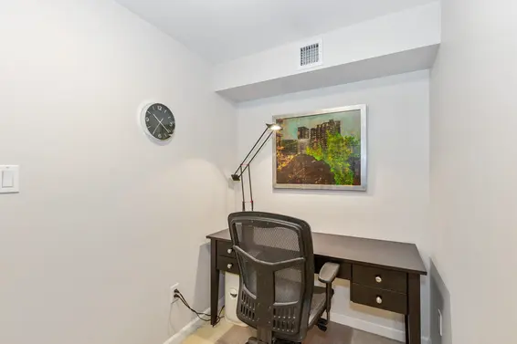 168 West 1st Street, North Vancouver For Sale - image 23