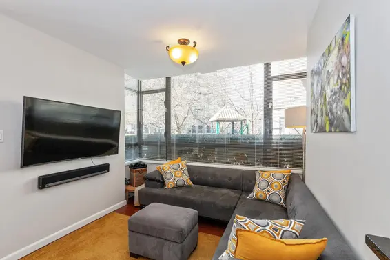 168 West 1st Street, North Vancouver For Sale - image 3