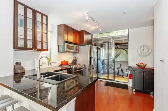 168 West 1st Street, North Vancouver For Sale - image 5